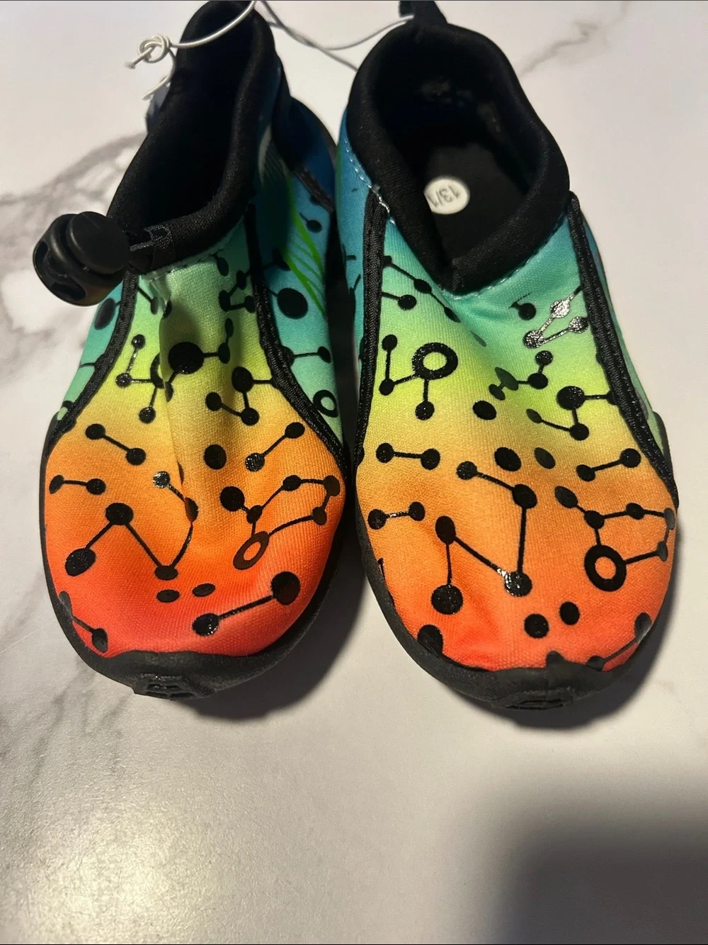Kids Rainbow Gradient Slip-On Water Shoes with Molecular Print